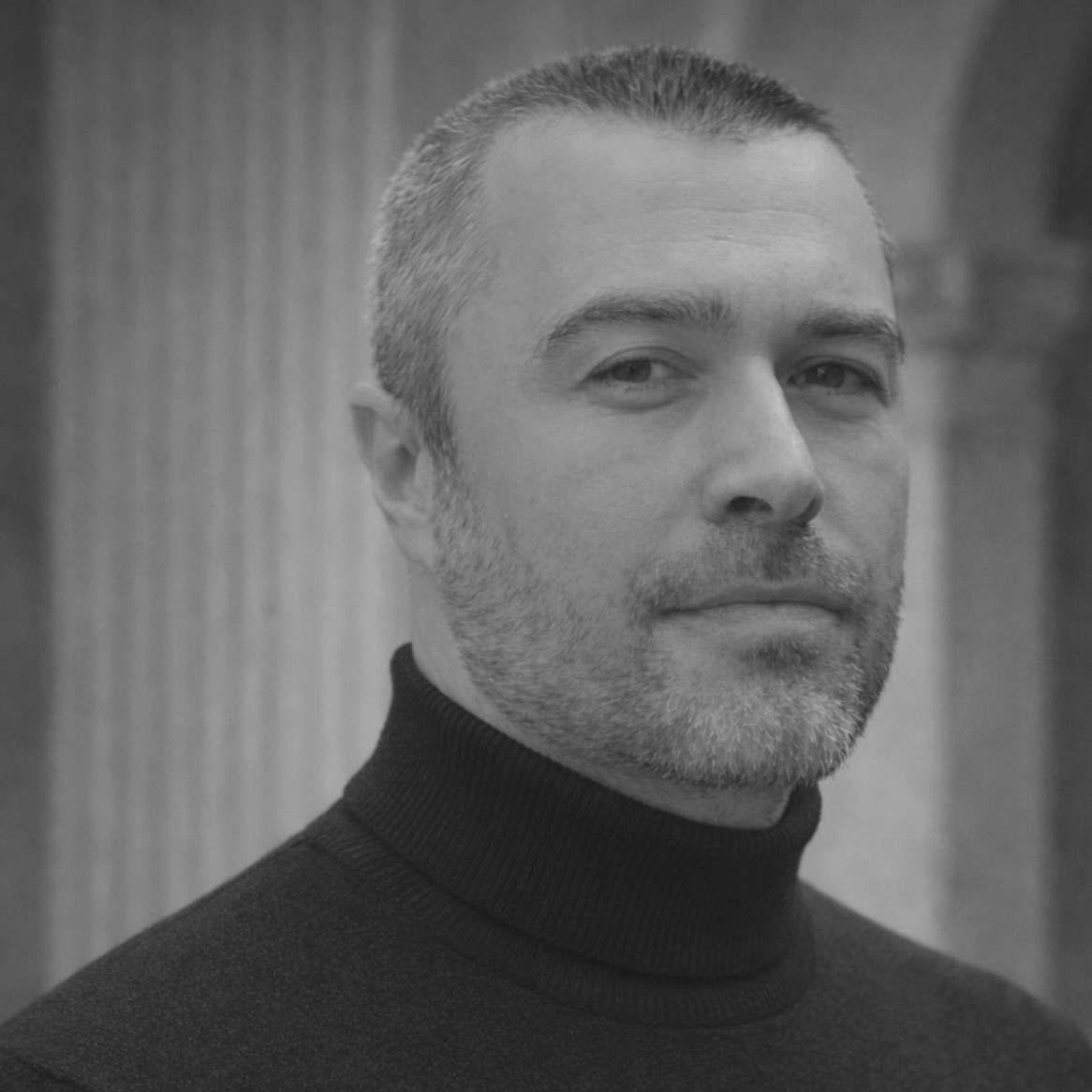 Doç. Dr. Gencay Çubuk 